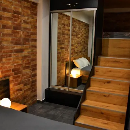 Alexander Apartman *